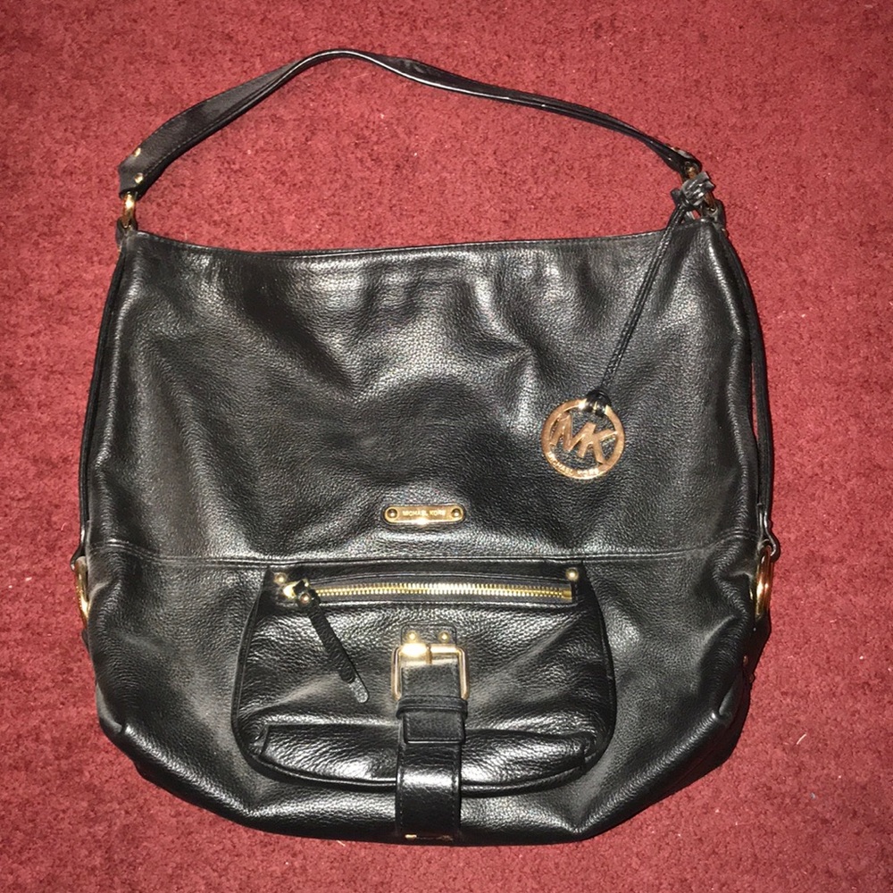 Authentic leather Michael Kors handbag